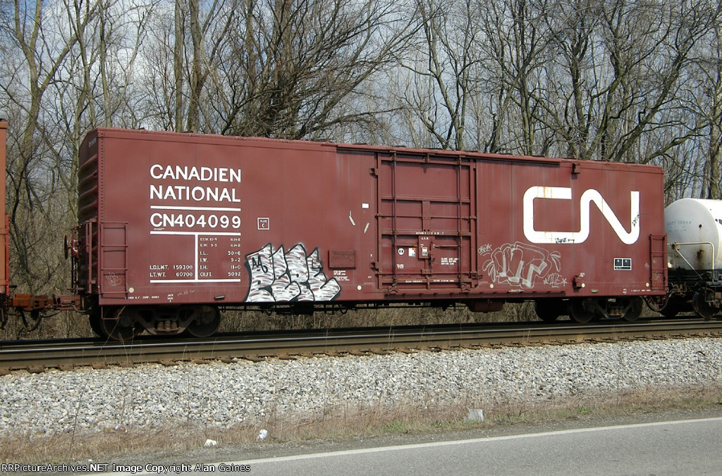 CN 404099